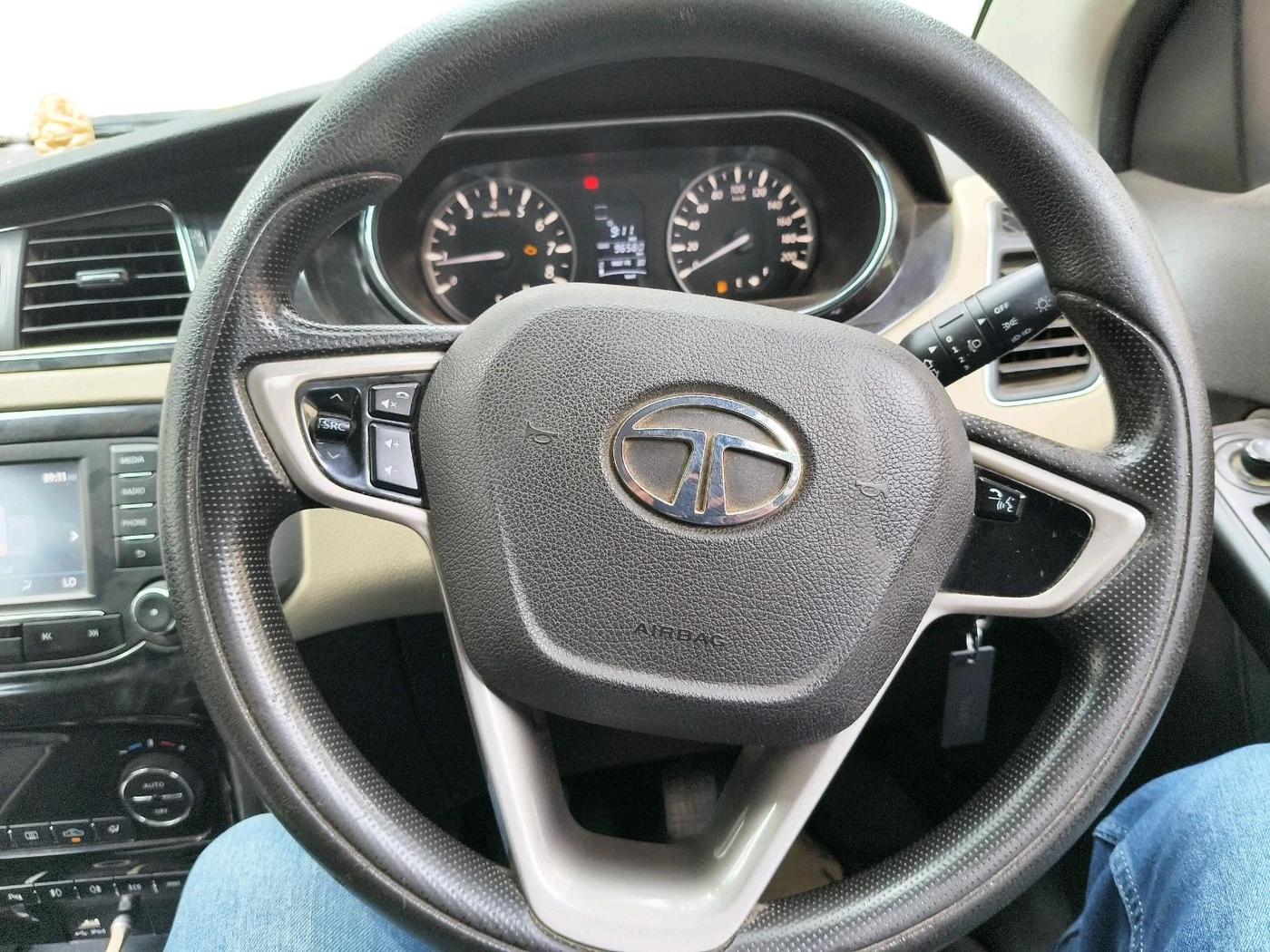 2014 Tata Zest XT PETROL, Petrol, Manual, 96,580 km, interior