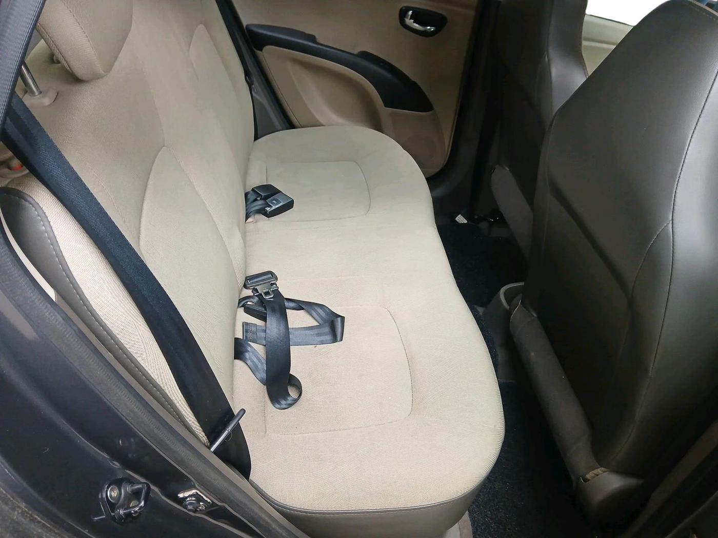 2011 Hyundai i10 SPORTZ 1.2, Petrol, Manual, 64,166 km, interior