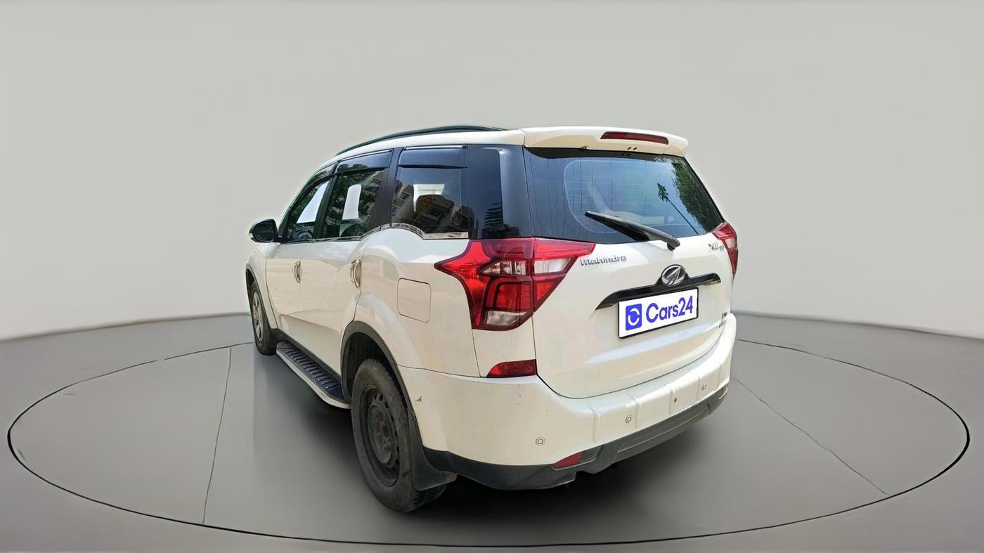 2018 Mahindra XUV500 W7 AT, Diesel, Automatic, 41,921 km, exterior