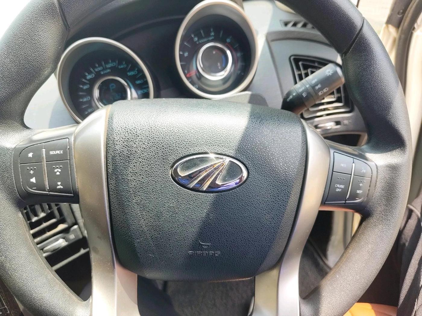 2018 Mahindra XUV500 W7 AT, Diesel, Automatic, 41,921 km, interior