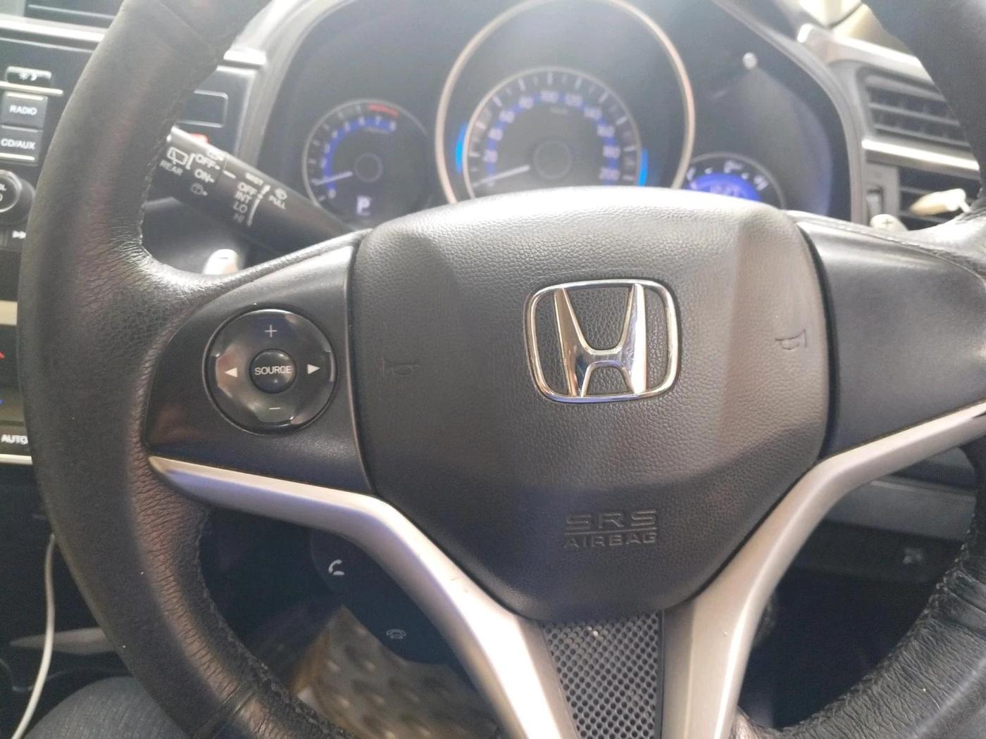2016 Honda Jazz 1.2L I-VTEC V AT, Petrol, Automatic, 1,15,695 km, interior
