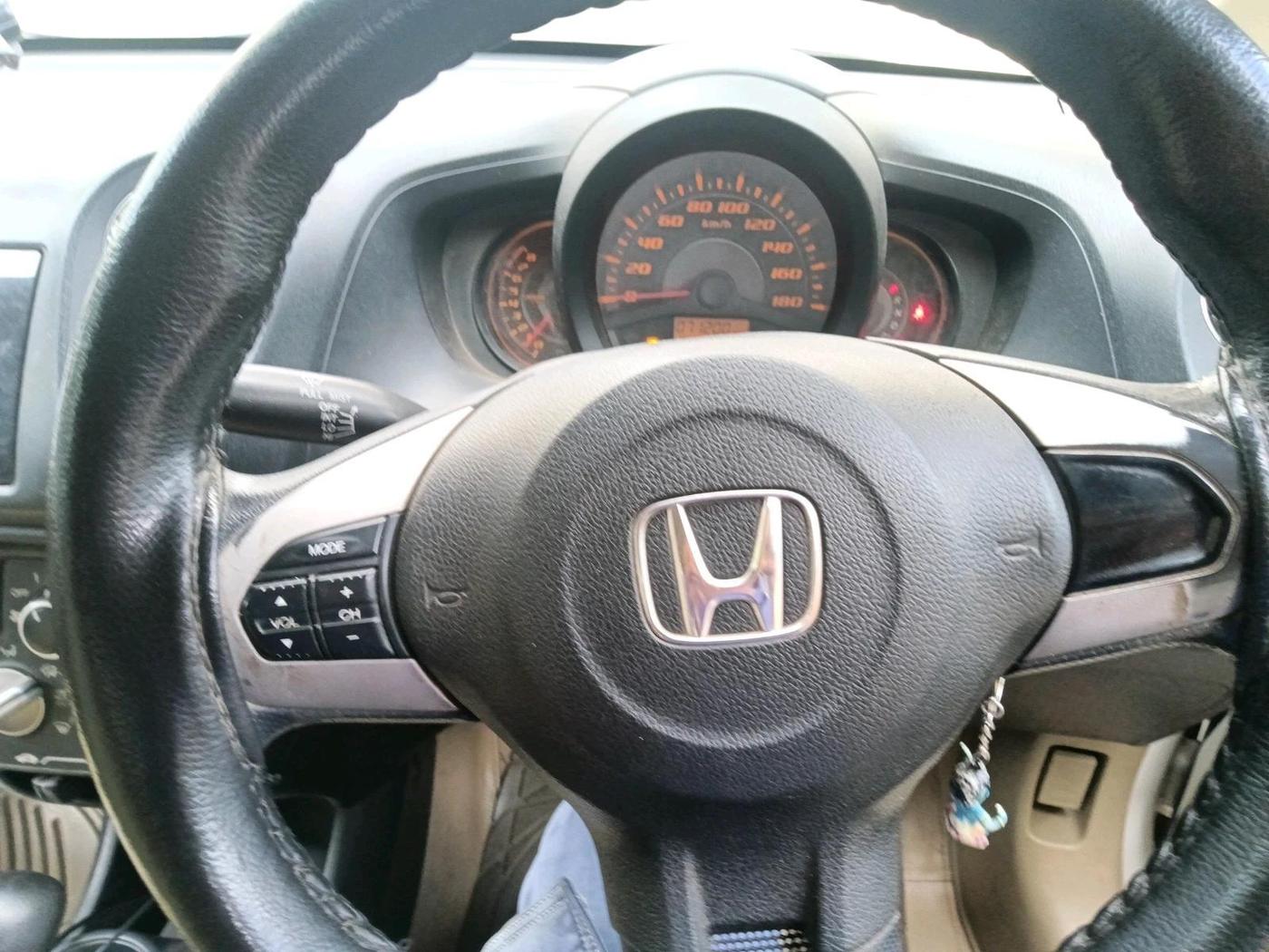 2014 Honda Amaze 1.2L I-VTEC S AT, Petrol, Automatic, 71,200 km, interior