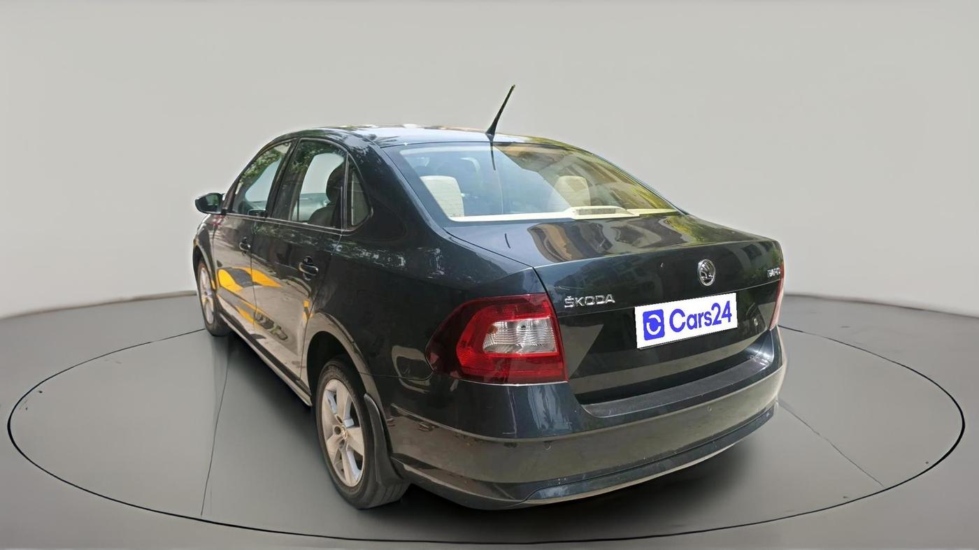 2018 Skoda Rapid AMBITION 1.5 TDI, Diesel, Manual, 93,785 km, exterior