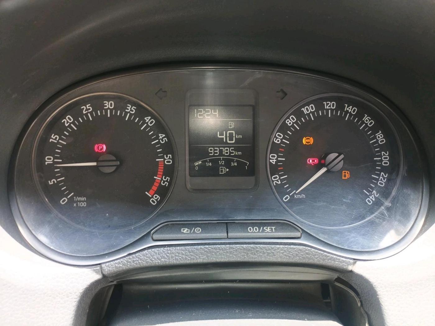 2018 Skoda Rapid AMBITION 1.5 TDI, Diesel, Manual, 93,785 km, interior