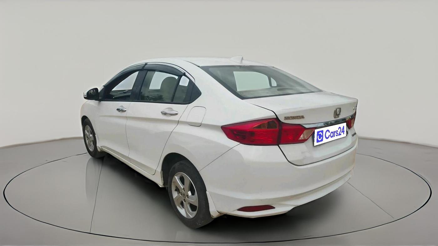 2015 Honda City 1.5L I-DTEC V, Diesel, Manual, 84,247 km, exterior