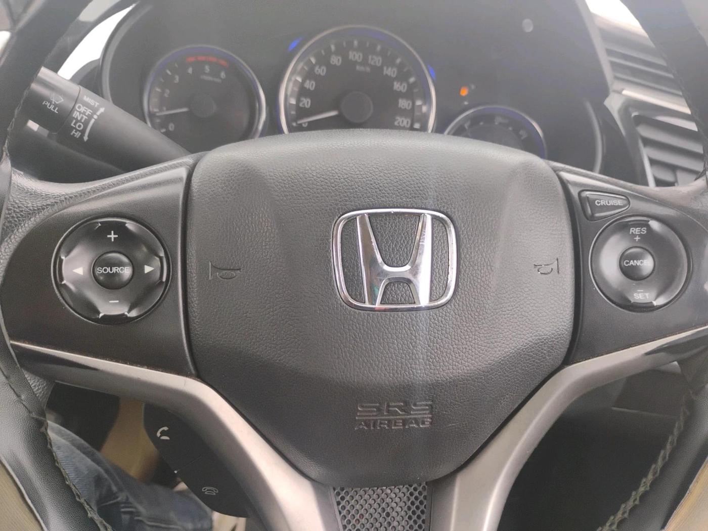 2015 Honda City 1.5L I-DTEC V, Diesel, Manual, 84,247 km, interior
