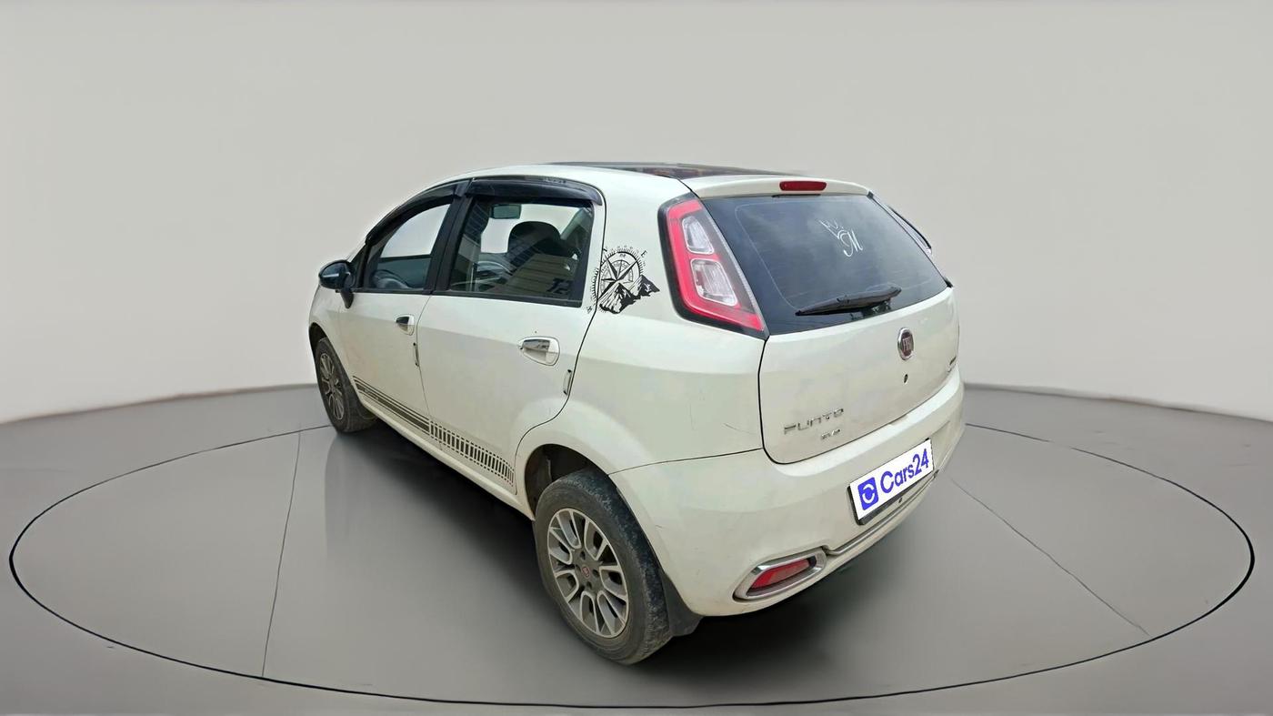 2016 Fiat Punto EVO ACTIVE 1.3 MULTIJET, Diesel, Manual, 1,15,057 km, exterior
