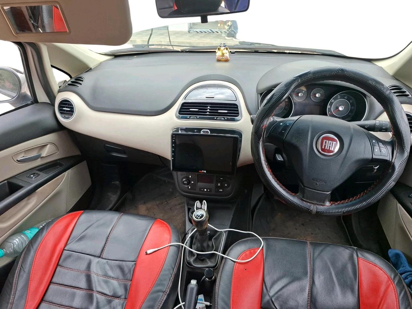 2016 Fiat Punto EVO ACTIVE 1.3 MULTIJET, Diesel, Manual, 1,15,057 km, interior