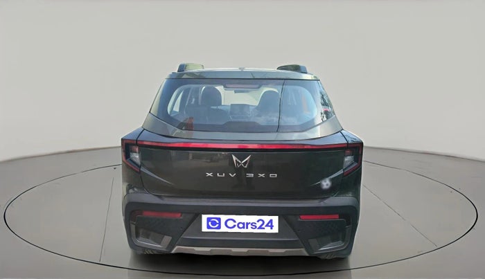 2024 Mahindra XUV 3XO MX3 1.2 L TCMPFi, Petrol, Manual, 31,893 km, exterior