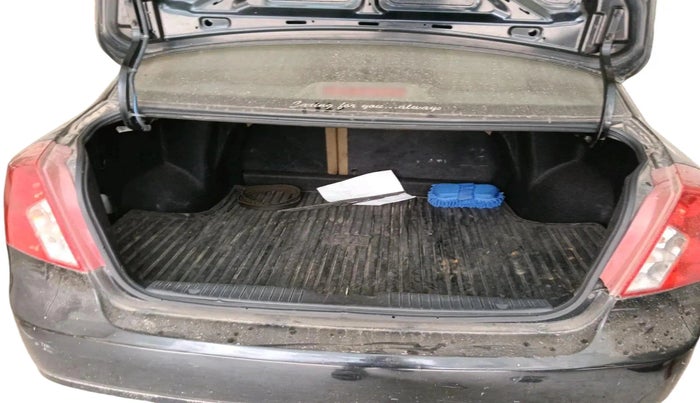 2005 Chevrolet Optra LT ROYALE 1.6, Petrol, Manual, 58,506 km, exterior