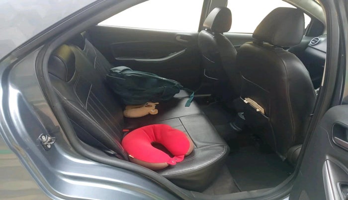 2016 Ford New Figo TREND 1.2 PETROL, Petrol, Manual, 97,035 km, interior