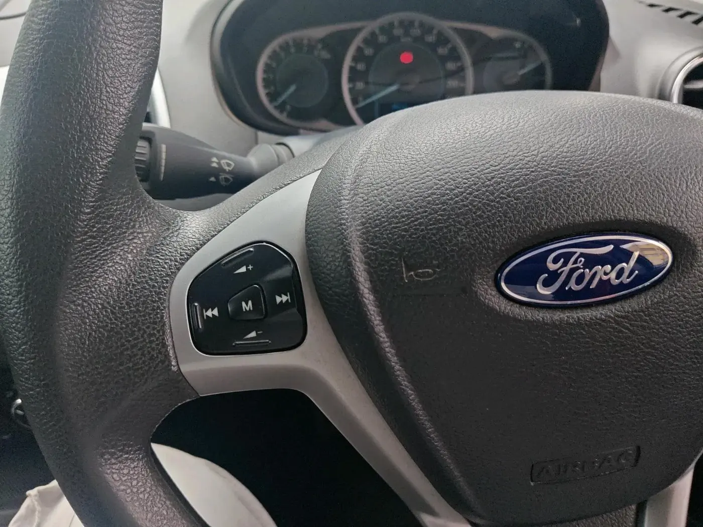 2016 Ford New Figo TREND 1.2 PETROL, Petrol, Manual, 97,035 km, interior