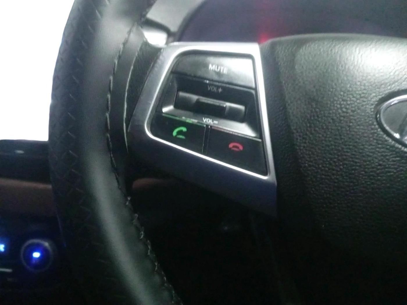 2015 Hyundai Creta SX PLUS AT 1.6 DIESEL, Diesel, Automatic, 98,137 km, interior