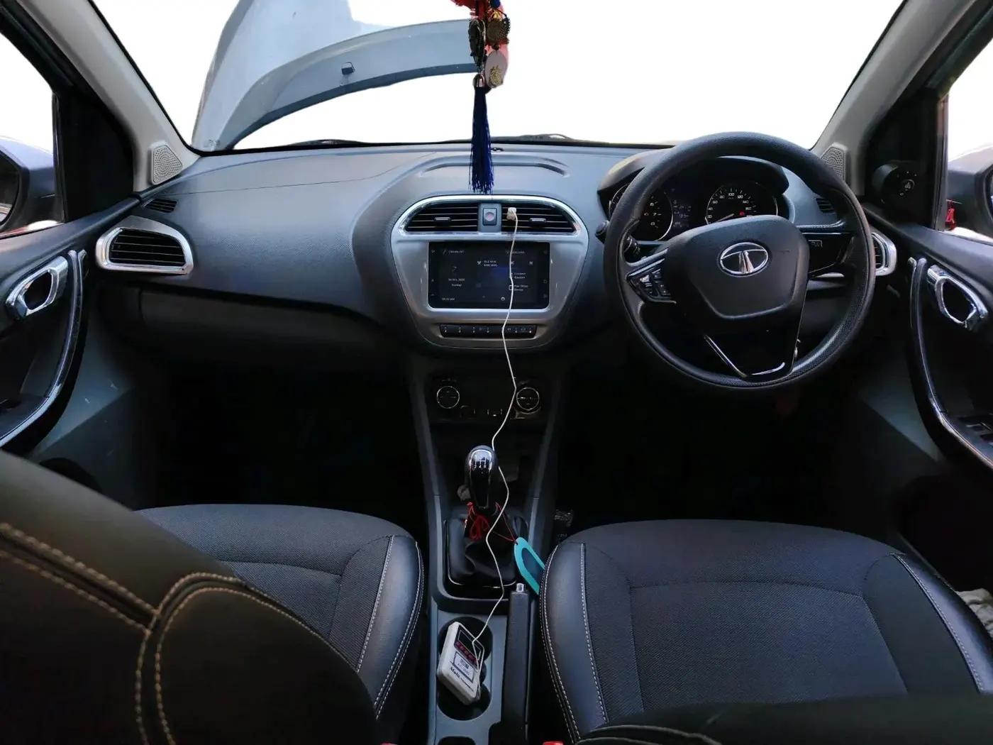 2019 Tata TIGOR XZ PLUS PETROL, Petrol, Manual, 24,114 km, interior