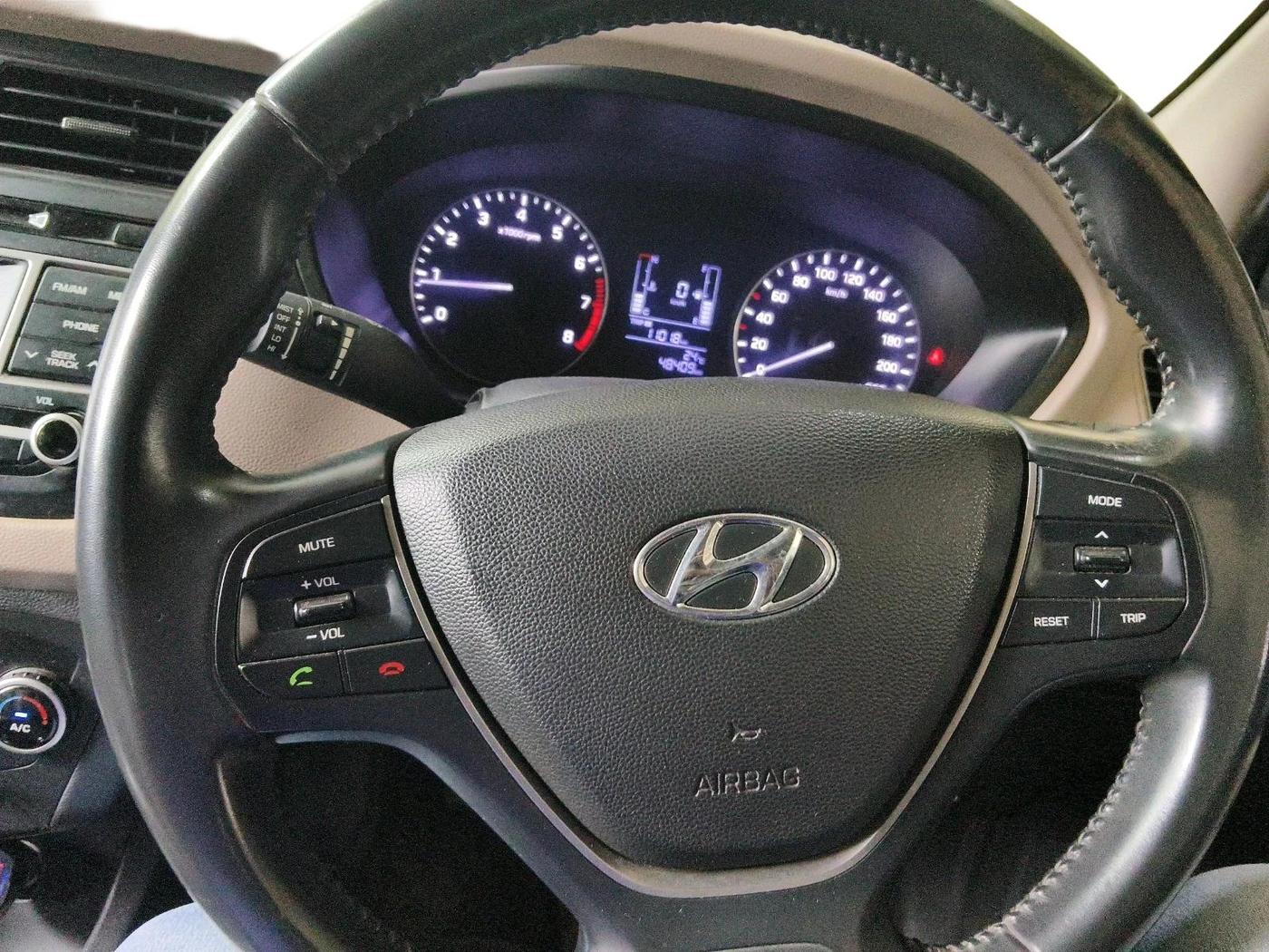 2015 Hyundai Elite i20 SPORTZ 1.2, Petrol, Manual, 48,409 km, interior