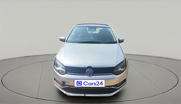 2014 Volkswagen Polo HIGHLINE1.5L, Diesel, Manual, 1,40,587 km, exterior