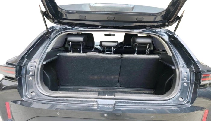 2025 Toyota Urban Cruiser Taisor E 1.2 Petrol MT, Petrol, Manual, 9,903 km, exterior