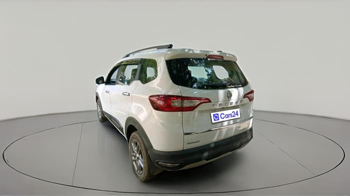 2022 Renault TRIBER RXZ AMT, Petrol, Automatic, 30,499 km, exterior