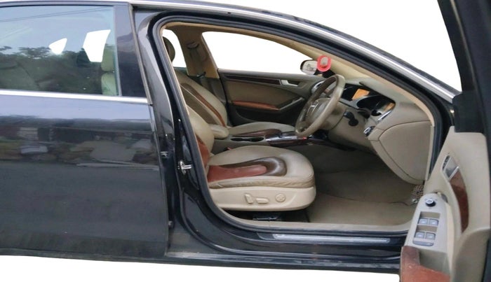 2010 Audi A4 1.8 TFSI, Petrol, Automatic, 83,546 km, interior