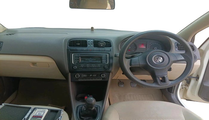 2013 Volkswagen Vento COMFORTLINE DIESEL 1.6, Diesel, Manual, 68,589 km, interior