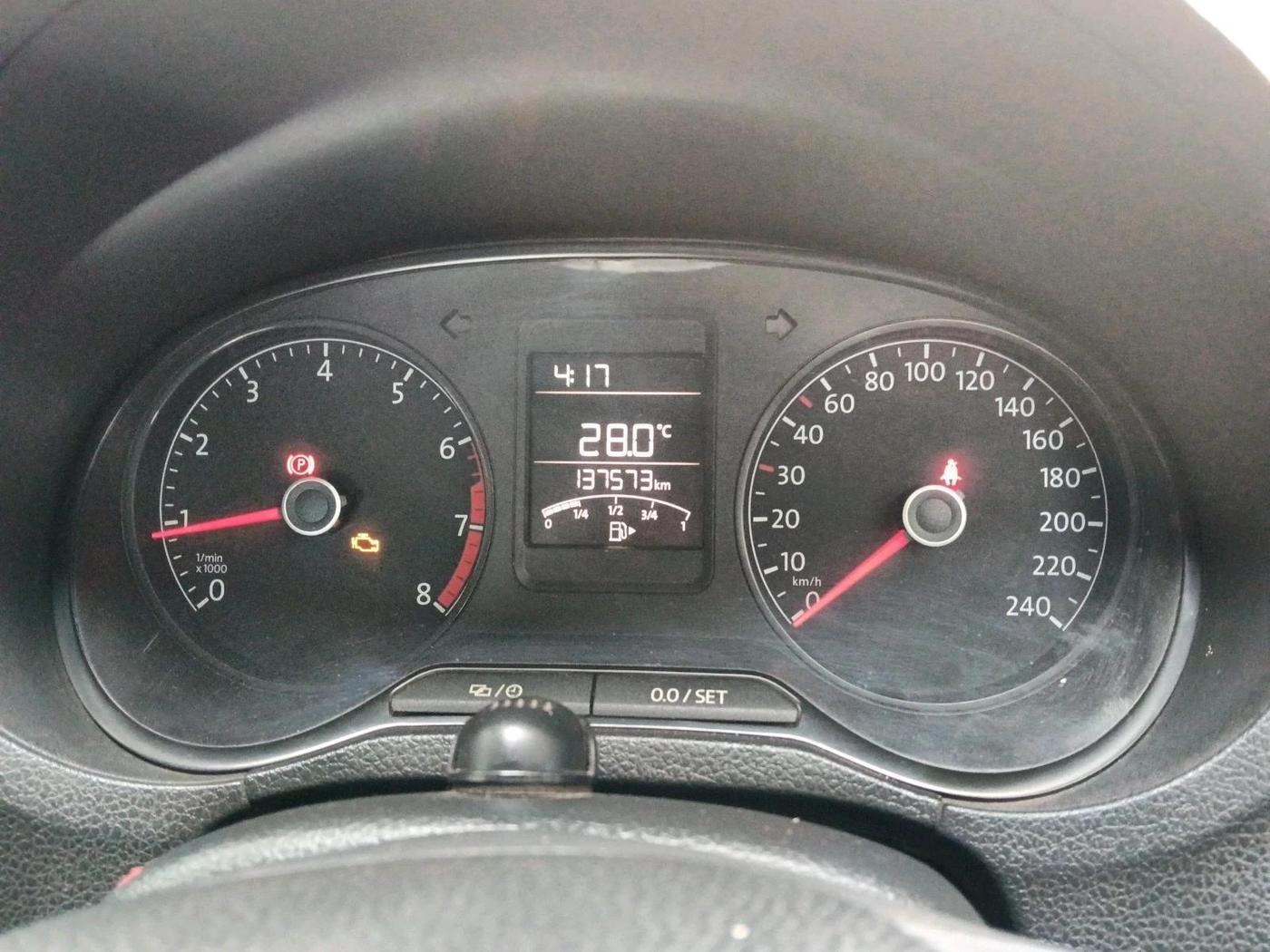 2020 Volkswagen Polo TRENDLINE 1.0L, Petrol, Manual, 1,37,573 km, interior