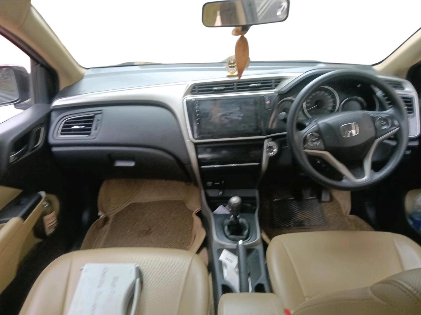 2017 Honda City 1.5L I-VTEC V MT, Petrol, Manual, 86,723 km, interior