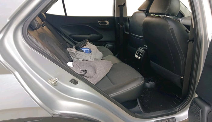 2019 Hyundai VENUE SX 1.0 (O) TURBO, Petrol, Manual, 32,962 km, interior