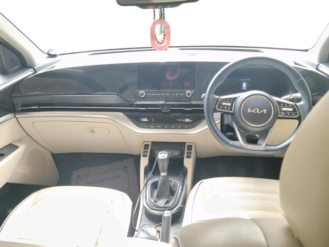 2022 KIA CARENS LUXURY 1.5 DIESEL 7 STR, Diesel, Manual, 25,008 km, interior