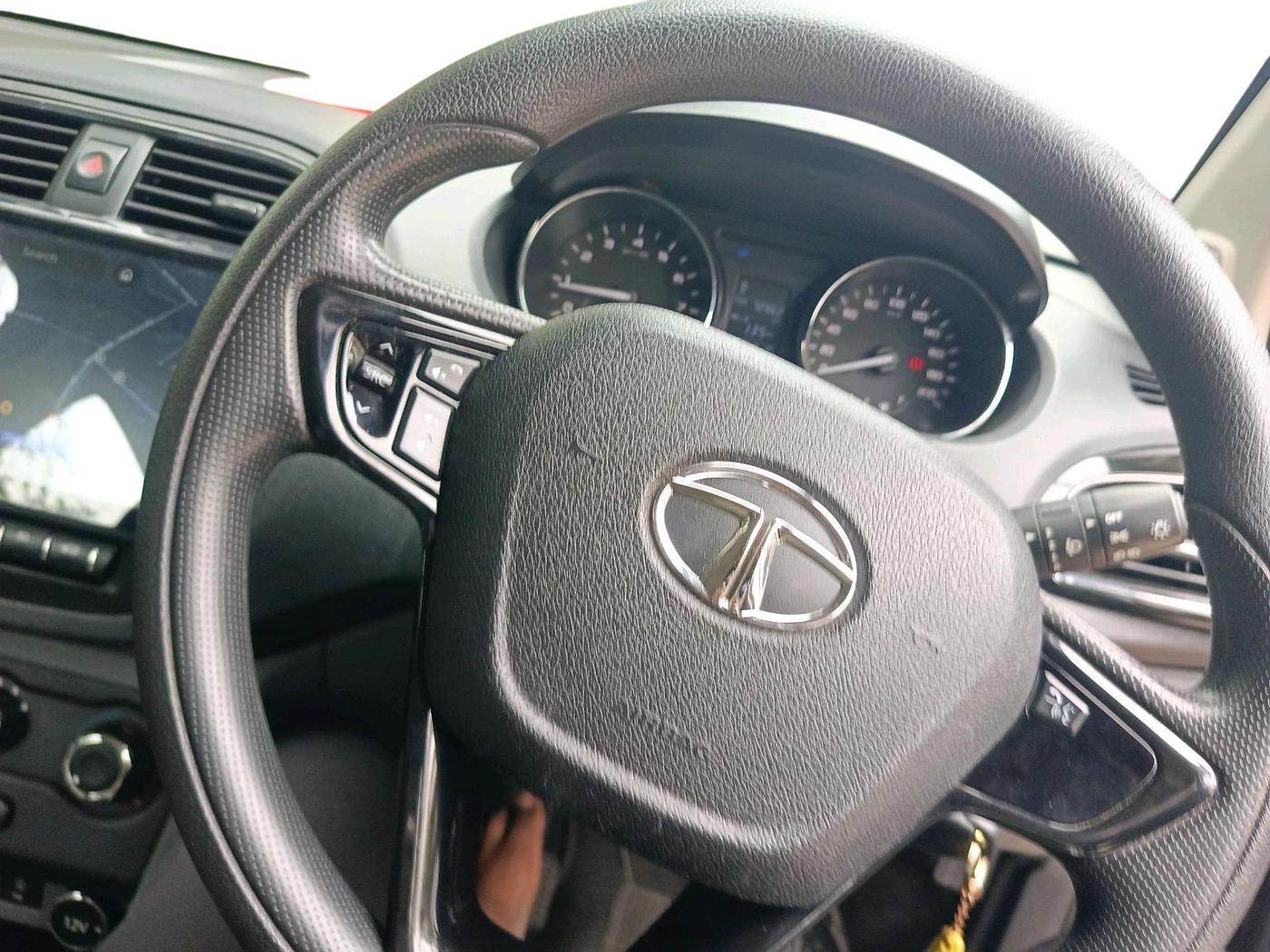 2018 Tata TIGOR XZ PETROL, Petrol, Manual, 70,962 km, interior