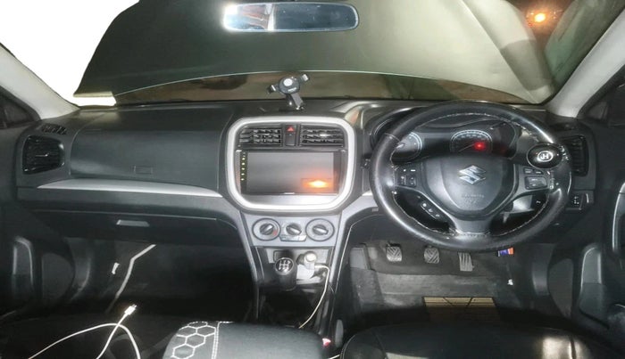 2017 Maruti Vitara Brezza VDI (O), Diesel, Manual, 64,500 km, interior