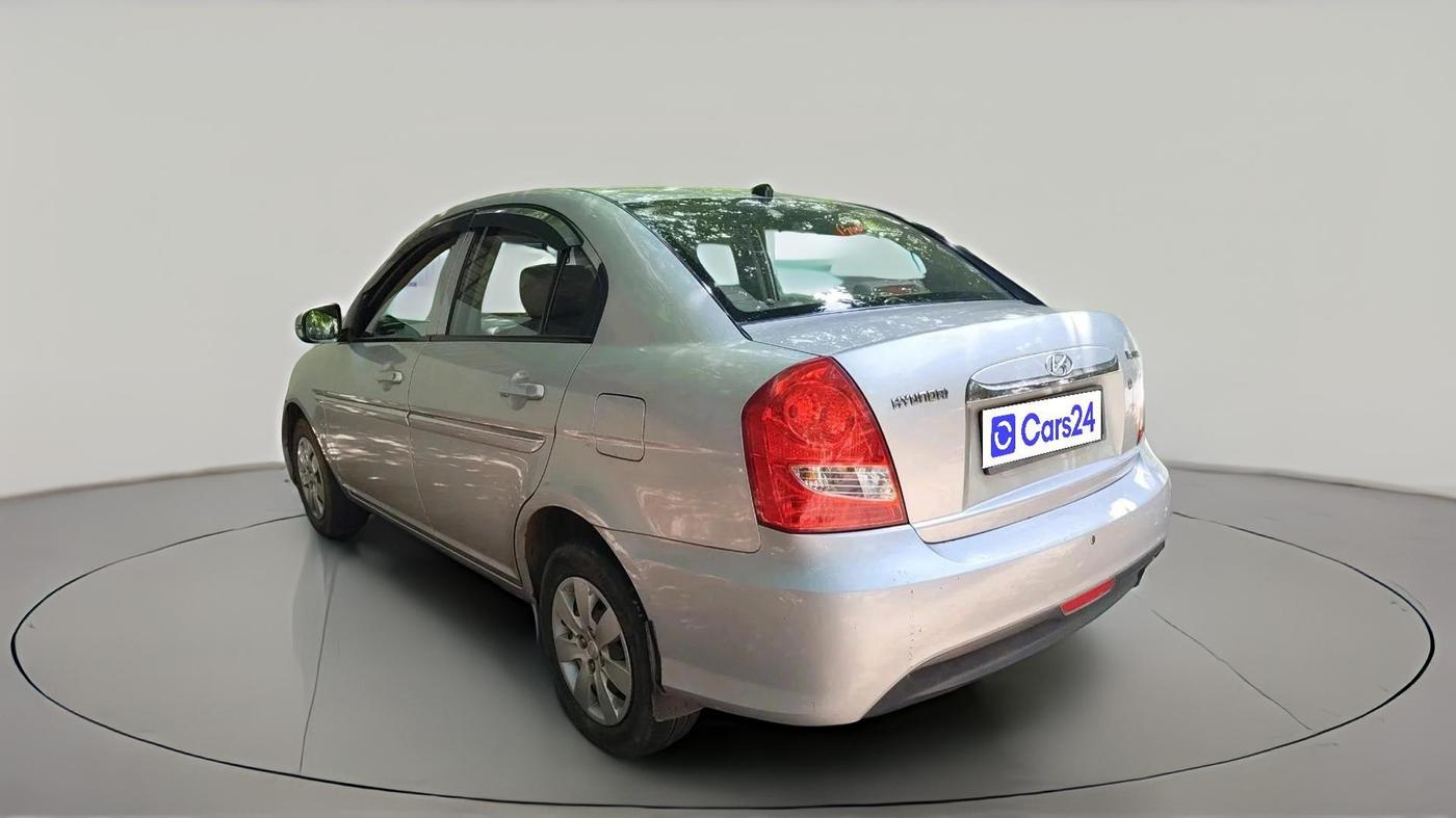 2011 Hyundai Verna TRANSFORM 1.6 VTVT, Petrol, Manual, 75,852 km, exterior