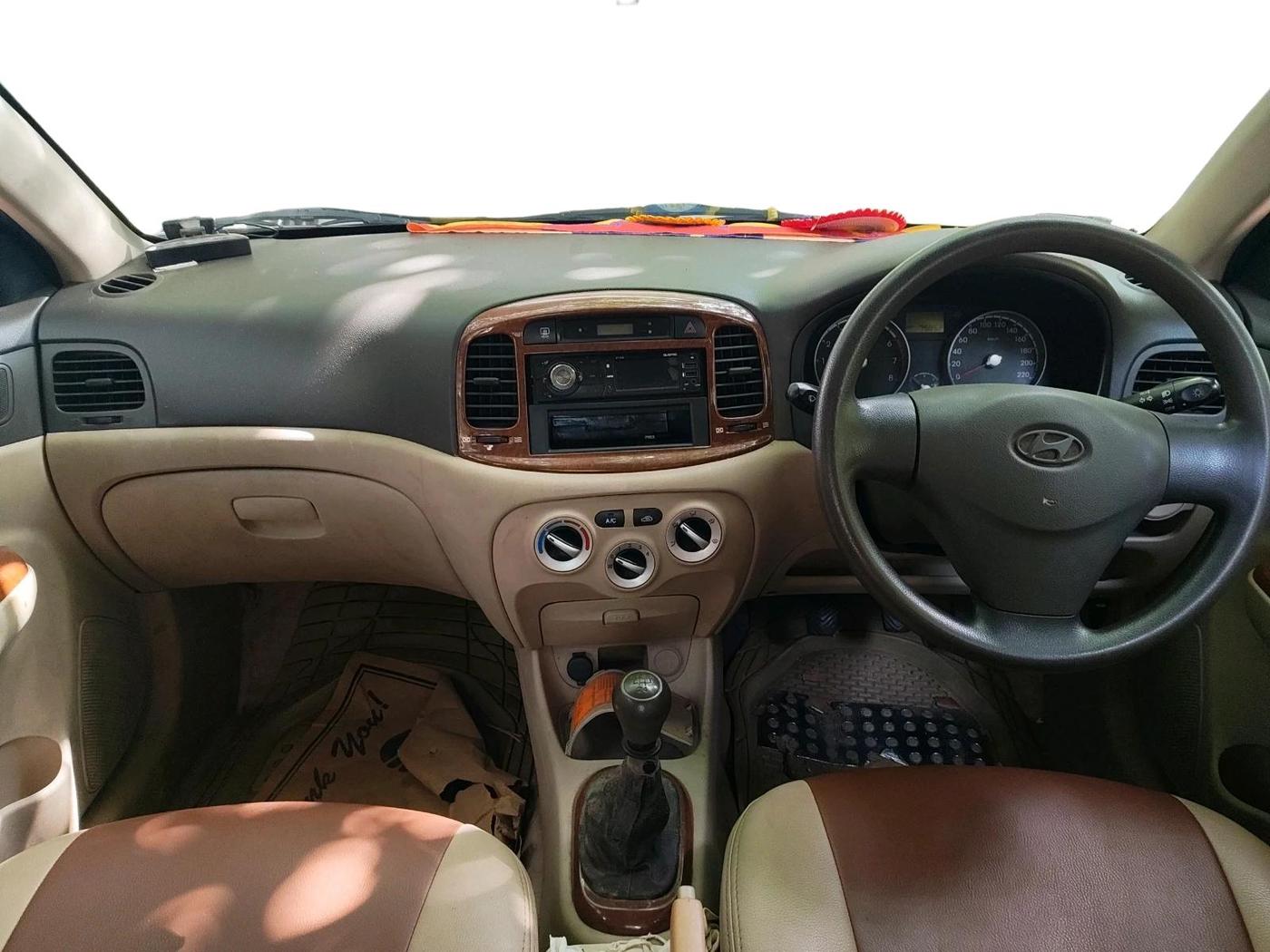2011 Hyundai Verna TRANSFORM 1.6 VTVT, Petrol, Manual, 75,852 km, interior