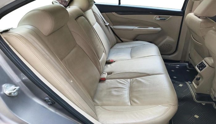 2015 Maruti Ciaz ZXI+, Petrol, Manual, 63,196 km, interior