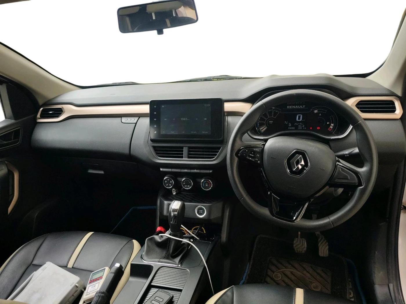 2022 Renault Kiger RXT AMT, Petrol, Automatic, 26,219 km, interior