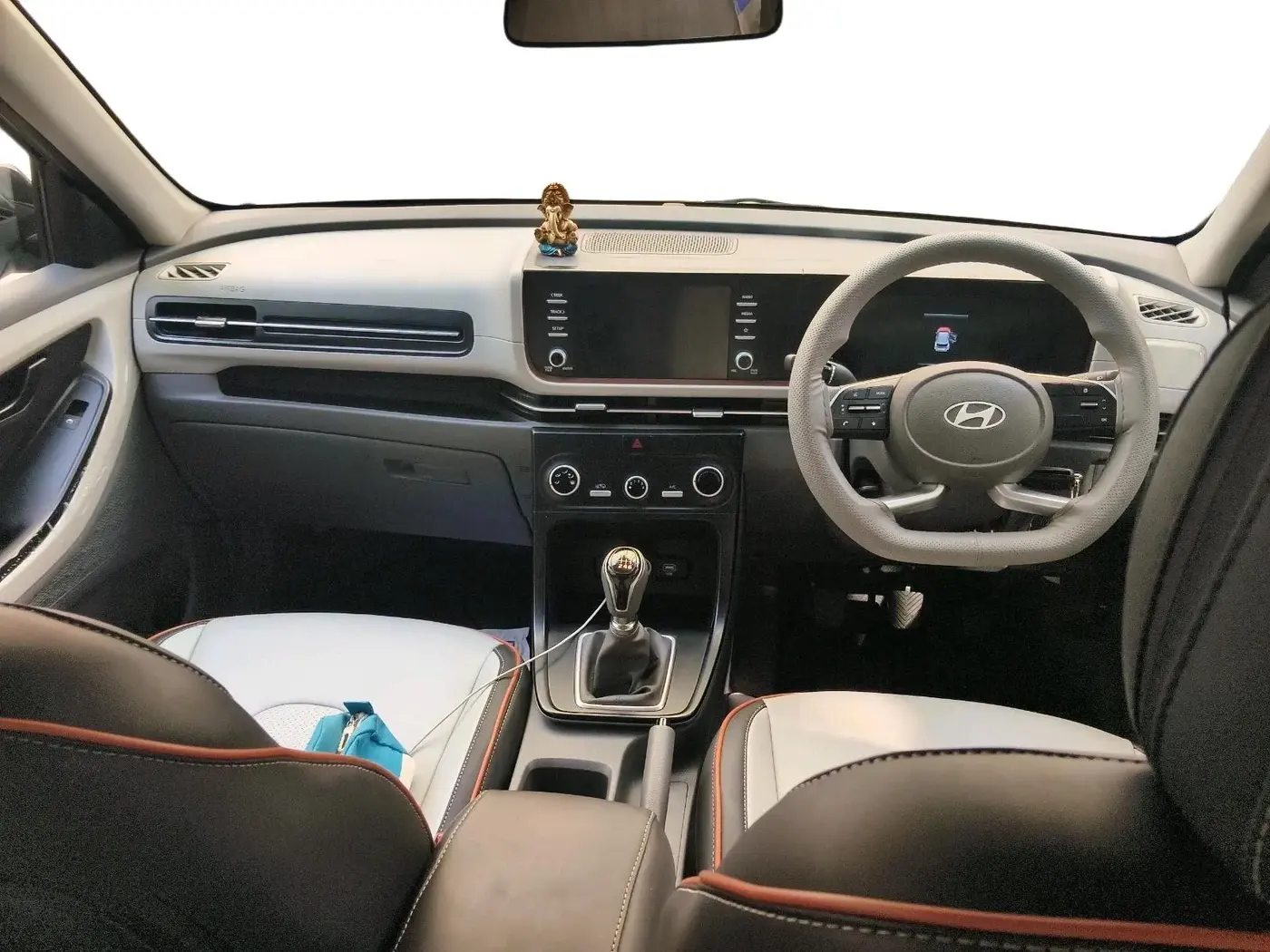 2025 Hyundai Creta EX (O) 1.5 Petrol, Petrol, Manual, 10,437 km, interior