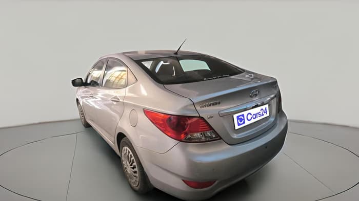 2011 Hyundai Verna FLUIDIC 1.6 VTVT EX, Petrol, Manual, 61,042 km, exterior