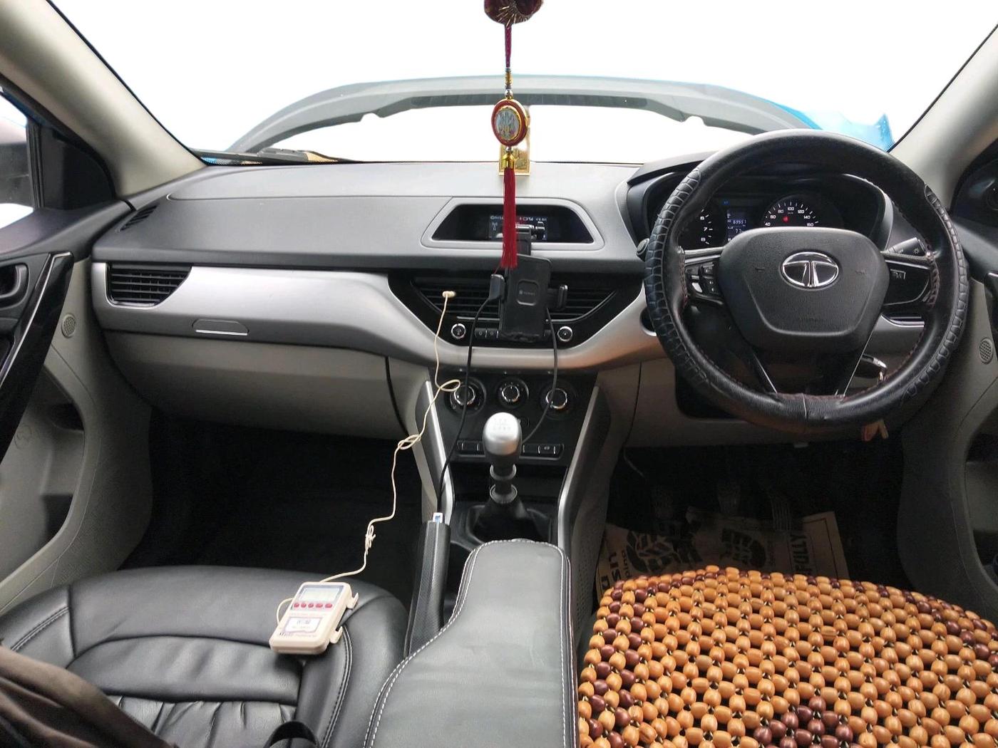 2019 Tata NEXON XM PETROL, Petrol, Manual, 69,557 km, interior