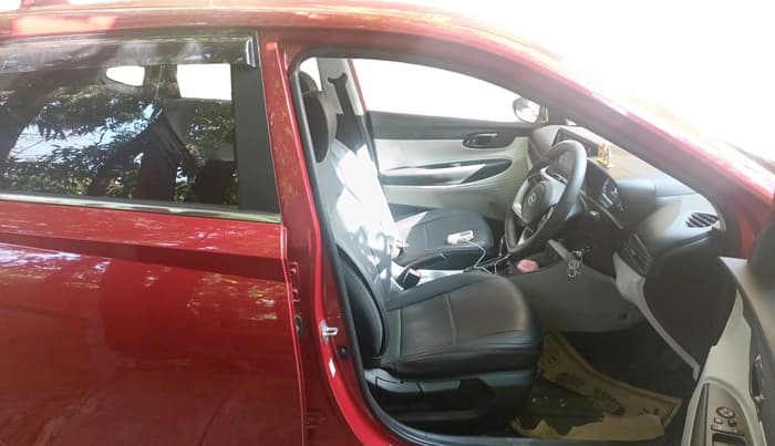 2024 Hyundai NEW I20 SPORTZ 1.2 IVT, Petrol, Automatic, 5,546 km, interior