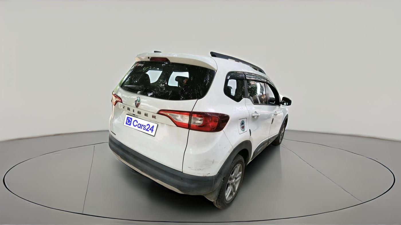 2022 Renault TRIBER RXZ, Petrol, Manual, 90,253 km, exterior