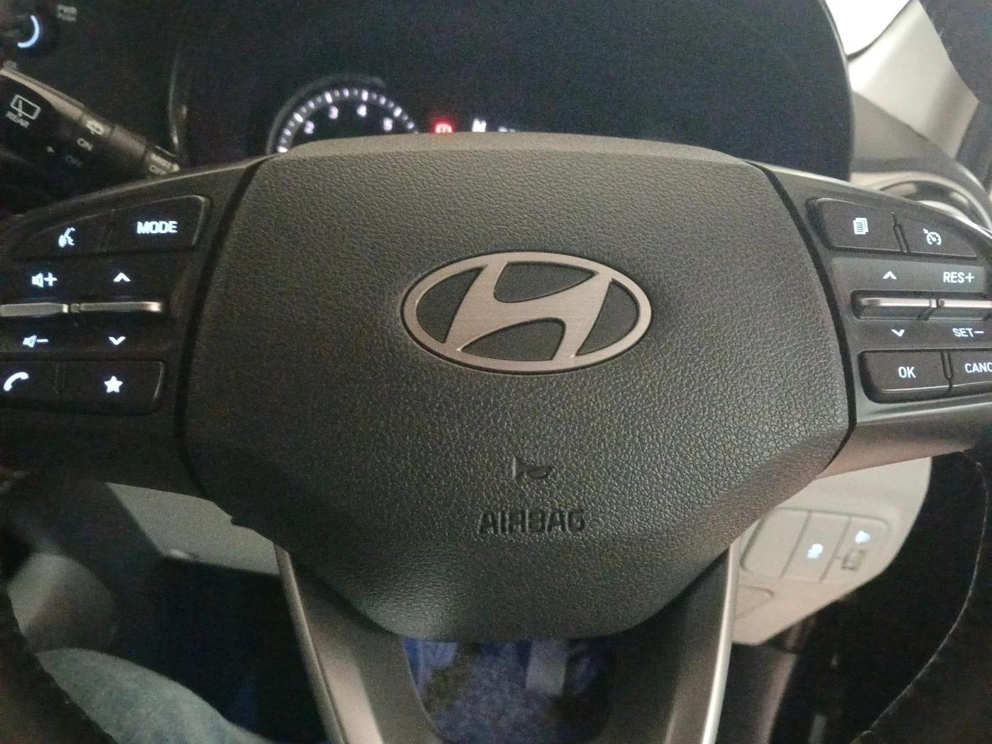 2023 Hyundai GRAND I10 NIOS ASTA AMT 1.2 KAPPA VTVT, Petrol, Automatic, 7,200 km, interior