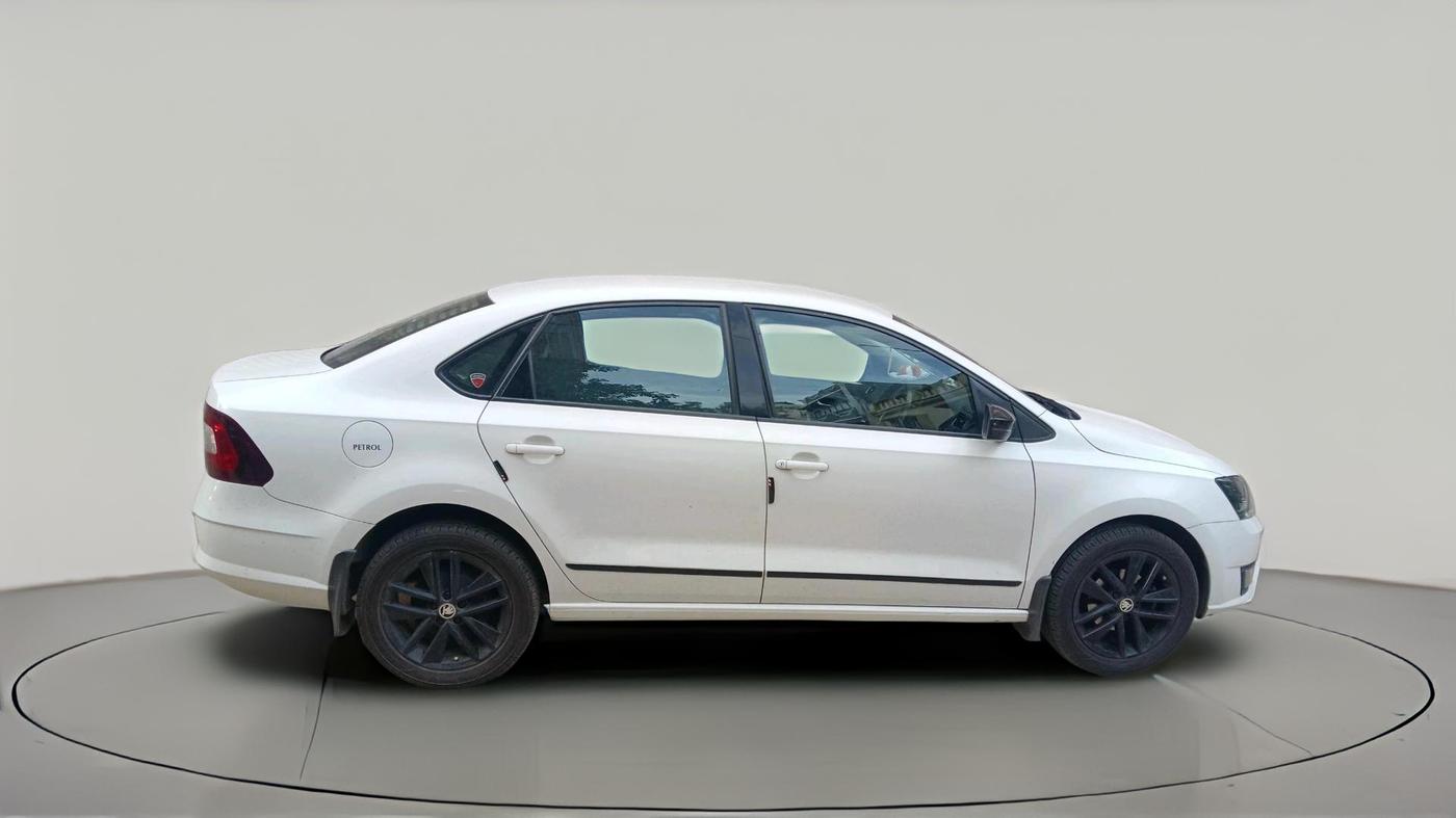 2021 Skoda Rapid 1.0 AMBITION TSI MT, Petrol, Manual, 35,840 km, exterior