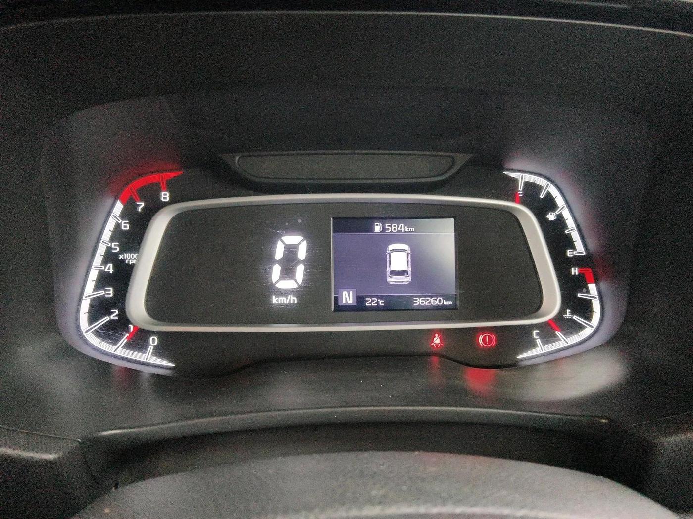 2022 KIA SONET HTK PLUS 1.0 IMT, Petrol, Manual, 36,260 km, interior