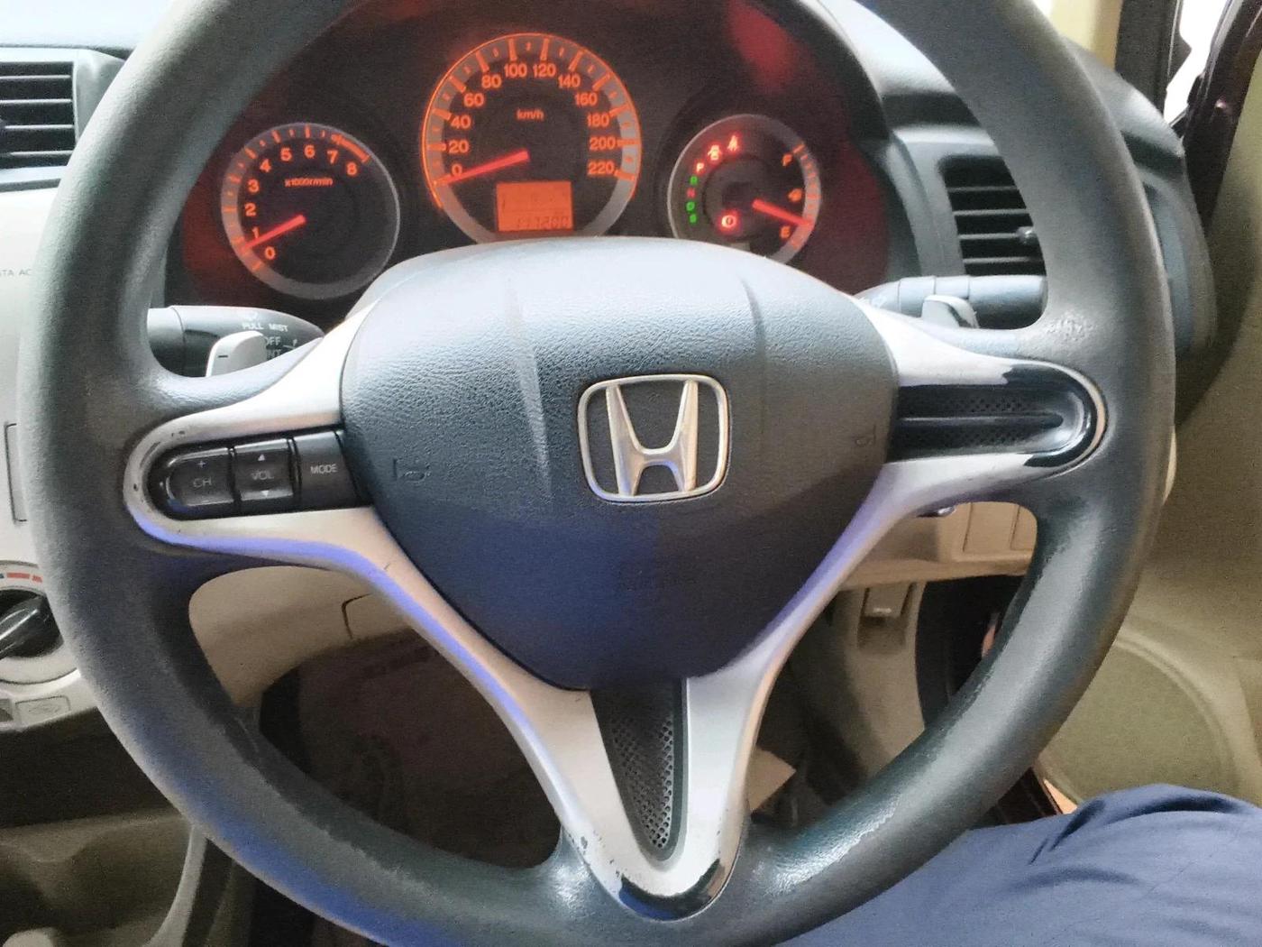2011 Honda City 1.5L I-VTEC V AT, Petrol, Automatic, 1,17,200 km, interior