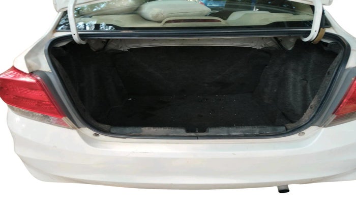 2013 Honda Amaze 1.5L I-DTEC S, Diesel, Manual, 98,557 km, exterior