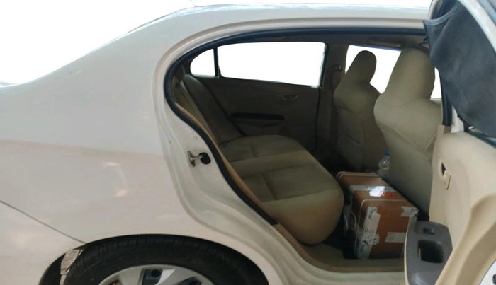2013 Honda Amaze 1.5L I-DTEC S, Diesel, Manual, 98,557 km, interior