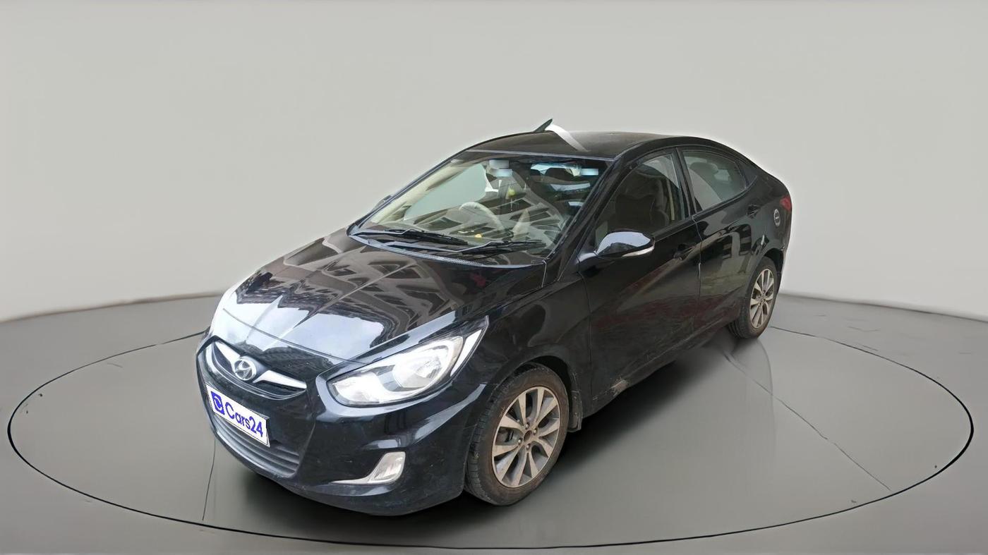 2014 Hyundai Verna FLUIDIC 1.6 CRDI SX, Diesel, Manual, 2,68,989 km, exterior
