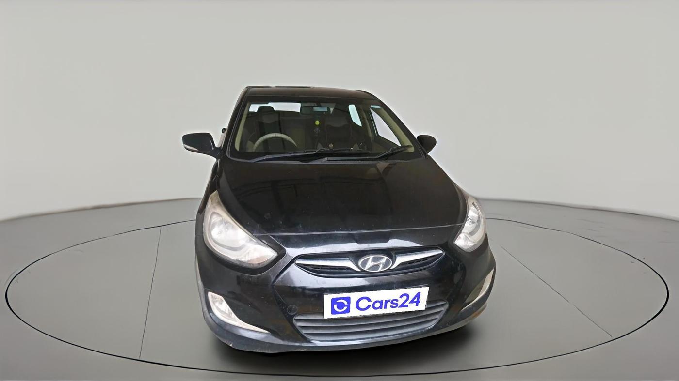 2014 Hyundai Verna FLUIDIC 1.6 CRDI SX, Diesel, Manual, 2,68,989 km, exterior