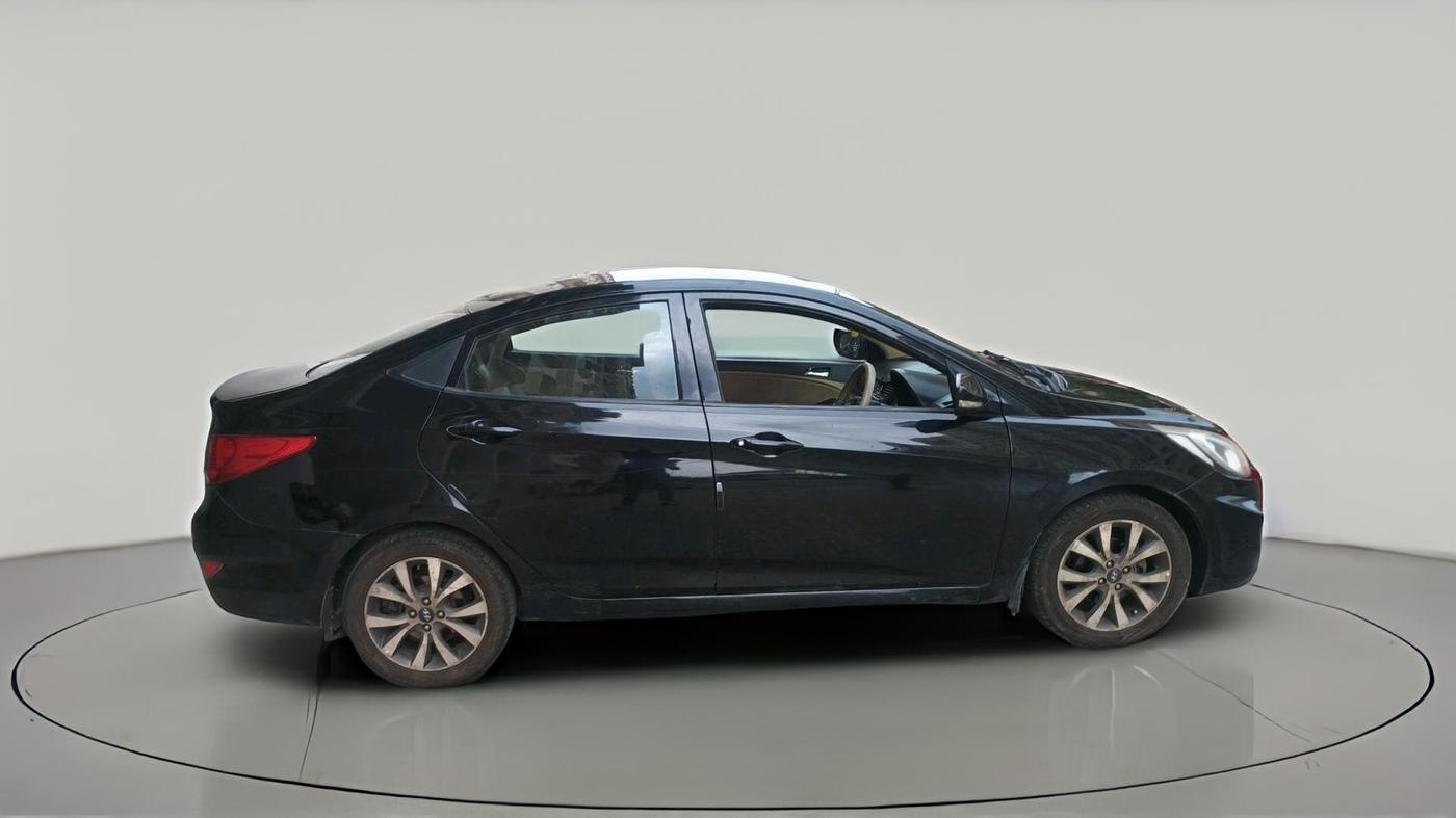 2014 Hyundai Verna FLUIDIC 1.6 CRDI SX, Diesel, Manual, 2,68,989 km, exterior