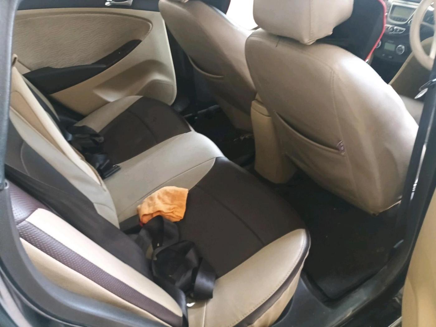2014 Hyundai Verna FLUIDIC 1.6 CRDI SX, Diesel, Manual, 2,68,989 km, interior