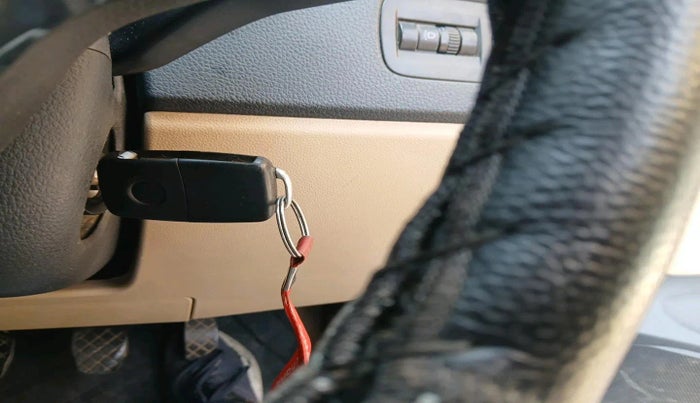 2016 Volkswagen Polo HIGHLINE1.5L, Diesel, Manual, 76,430 km, interior